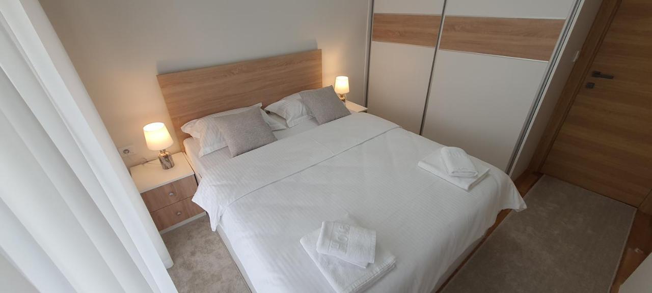 Luxury Apartment Stefanija 티바트 외부 사진